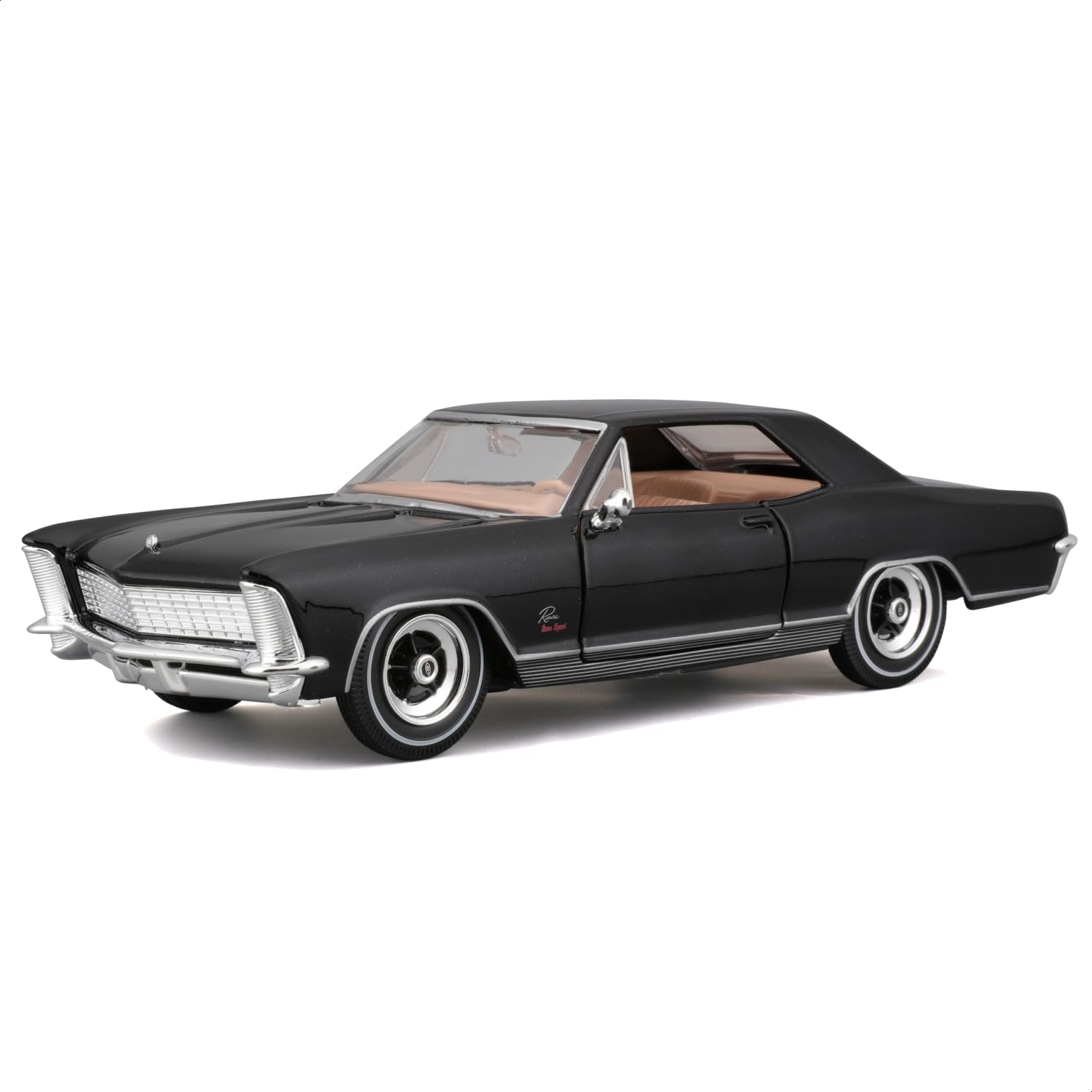 

Maisto Масштабна лита модель 1/26 1965 Buick Riviera Чорного кольору (31214 Чорний)