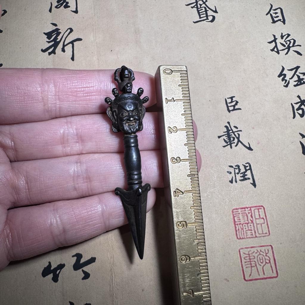 Antique Iron Tibetan Style Vajra Ornament For Play And Decoration