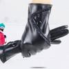 Accessori – Guanti, mezzi guanti e muffole