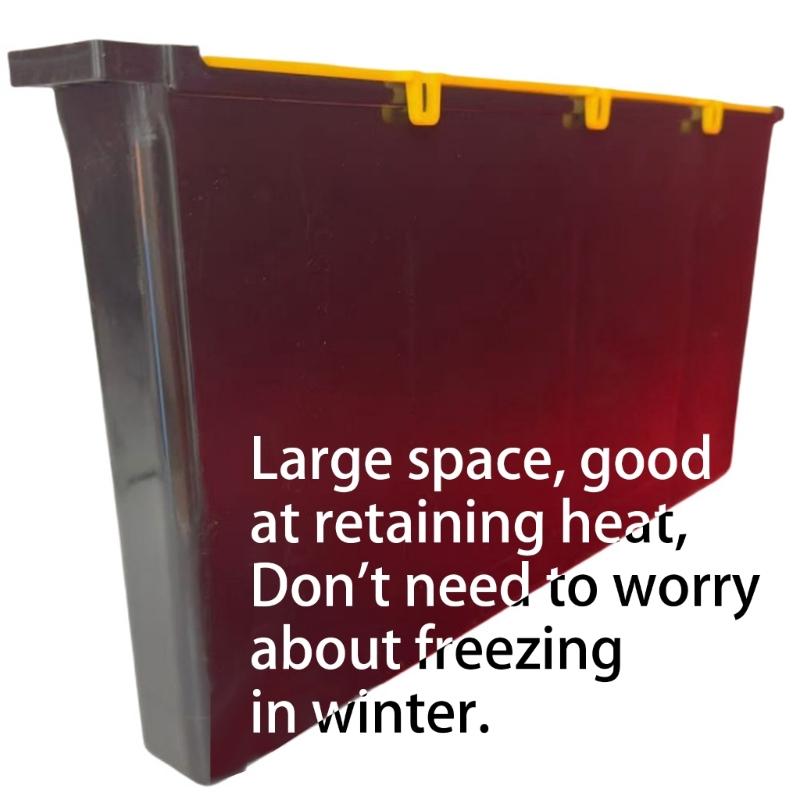 Bees Feeder Plastic Inside Honeycomb Water Feeder Bees Drinking Device Plastic Texture Suitable for Prevent Bees Drowning
