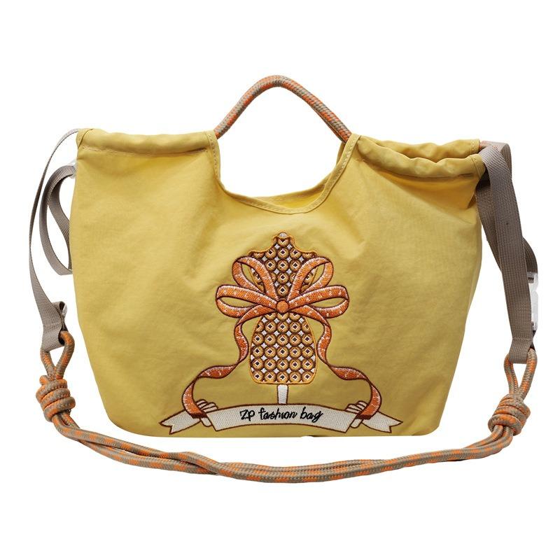 Niche shopping bag Embroidery flower portable small satchel bag Lightweight shopping messenger bag Mobile phone bag Women's fashion shoulder bag
