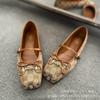 Schuhe quadratische Spitze Strass Pferde-Schnalle Schleife vielseitig flache Sohle Schuhe Buchstabendruck Freizeitschuhe