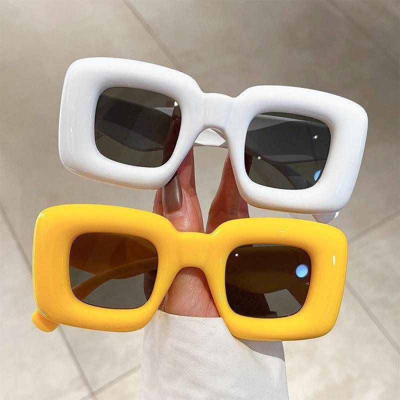 New Women Square Sunglasses UV400 Funny Rectangle Sun Glasses Fashion Street Personality Gafas De Sol