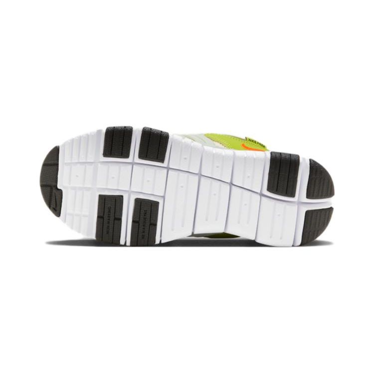 Nike Dynamo Free PS Comfortable Outdoor Shock Absorbing Low Top Kids Casual Shoes Kids sneaker Silver Green FN3690-180
