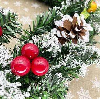 Festive Pinecone Holiday Wreath, 30 cm, 1 Piece, Green, Red, PVC, Plastic, Snowy Design, Pinecone Accents, Home Decoration,