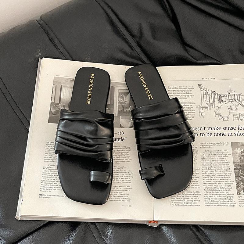 Fashion Versatile Casual Design Sense Sleeve Toe Cool Slippers Women's Summer Retro Pleated Temperament Flat Bottom Half Slippers