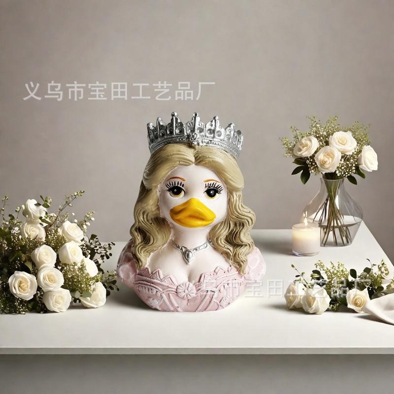 Statue de Canard Princesse Mignonne en Résine Décoration de Table Unique Ornement avec Décoration de Couronne