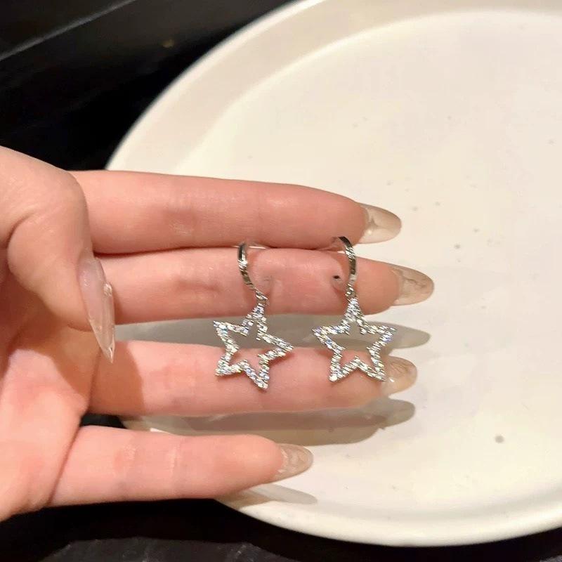 Sweet  Spicy Zirconia Star Stud Earrings: Versatile, Luxurious High-End Style