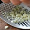 Garlic Mud Artifact 304 Stainless Steel Garlic Mortar Household Kitchen Utensils Stirring, Smashing and Smashing Garlic Ring Garlic Press