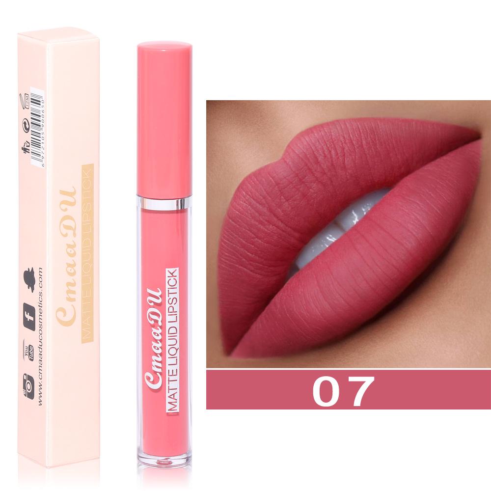10 matte Lippenstiftfarben
