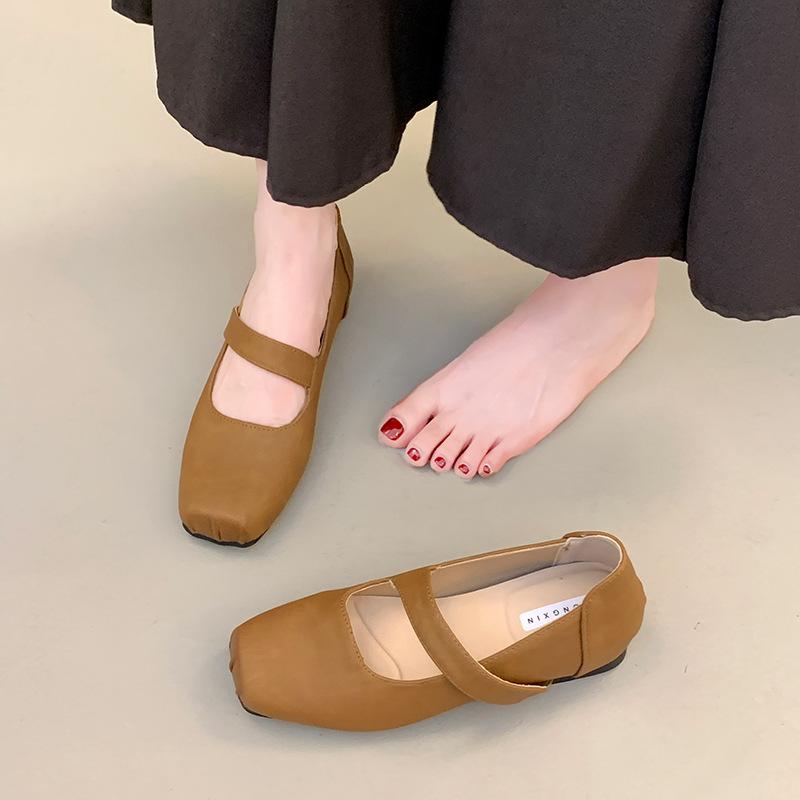 French Retro Mary Jane Women's Shoes In the Autumn of 2025 New Square Head Shallow Mouth Single Shoes Inner Height Increase Soft Sole Small Leather