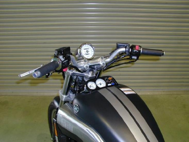 EFFEX Easy Fit High Handlebars for Black EBH201K V-MAX (84-06), Aluminum, 22.2mm,