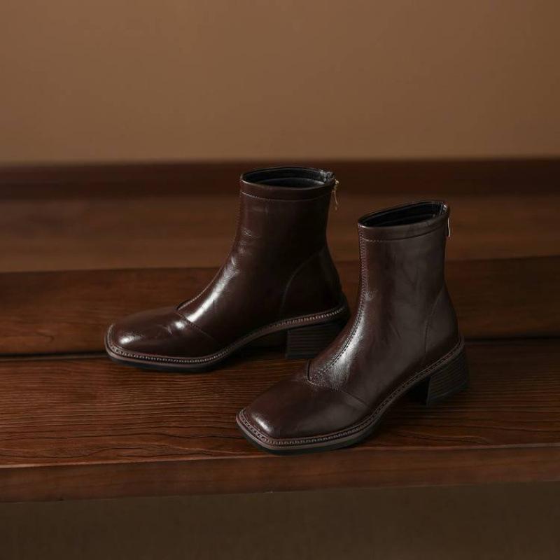 New Women's Leather Plus Size Women's Boots Rubber Sole Middle Heel Comfortable Rear Zipper Middle Tube Boots Autumn and Winter Martin Boots Women's