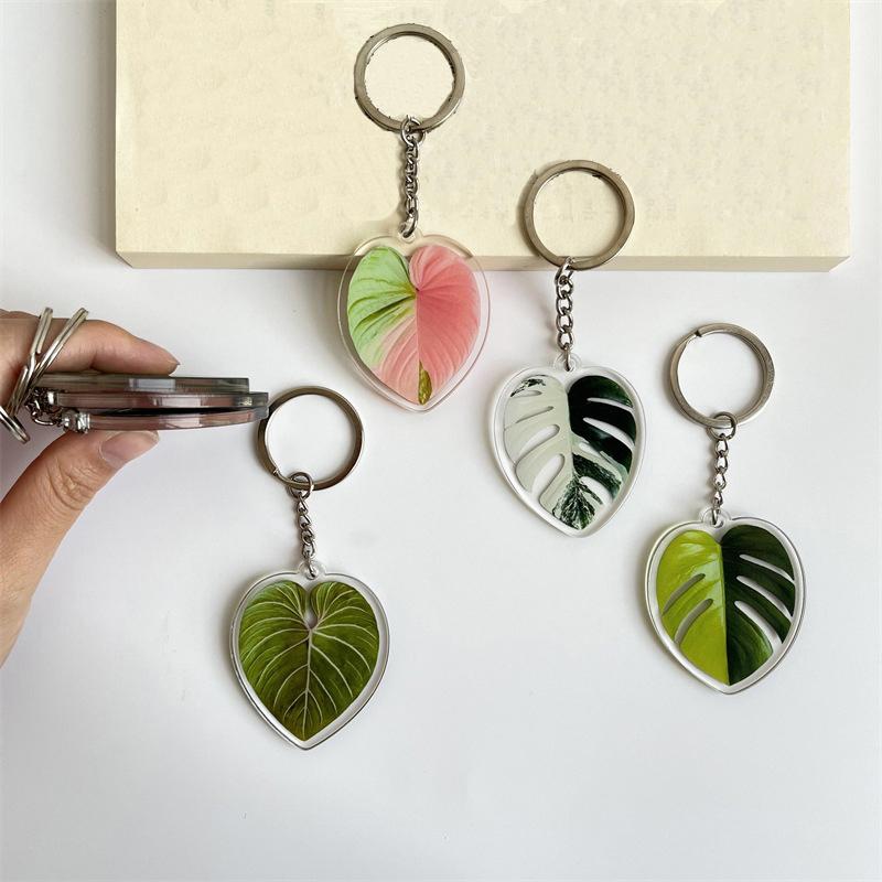 1PC Keychain Fashion Simulation Green Plant Women's Bag Pendant Acrylic Small Gift Leaf Key Ring Pendant Lovely