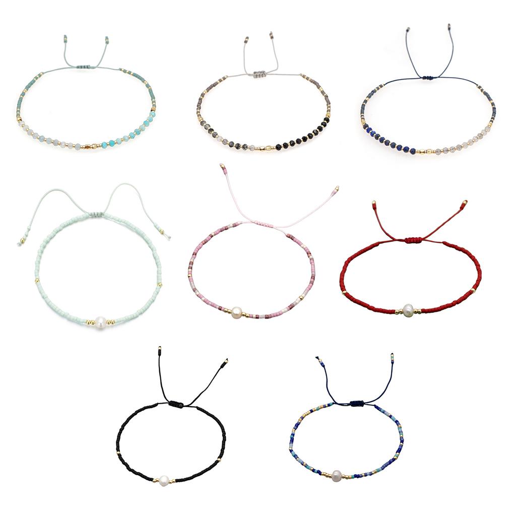 Handgefertigtes Perlen-Stretcharmband Elegantes Handgelenks-Schmuckstück Perlen Textur Geeignet für Frauen Hochzeitsfeier Alltagskleidung