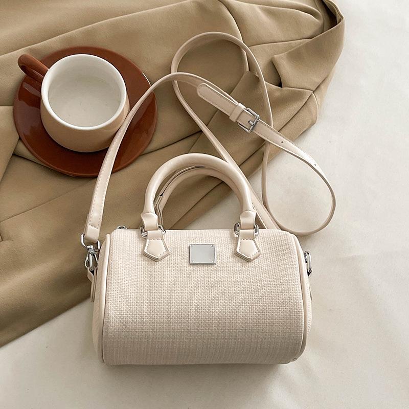Popular Hot-selling Korean Version of Simple Temperament Portable Pillow Bag Women's Versatile Foreign Style Advanced Texture Solid Color Messenger 