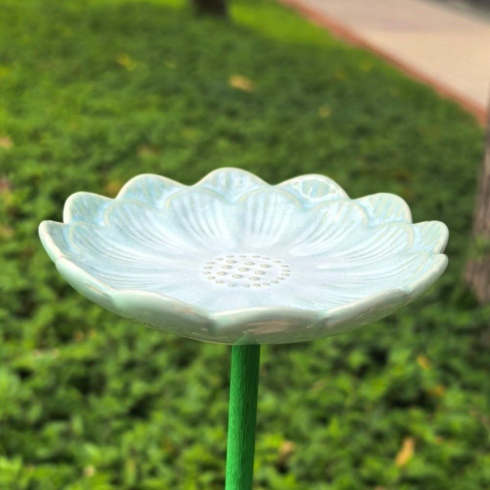 Garden Decoration Bee Bird Feeder Flower-Shaped Insect Water Dispenser Bird Bath Bowl Garden Decor