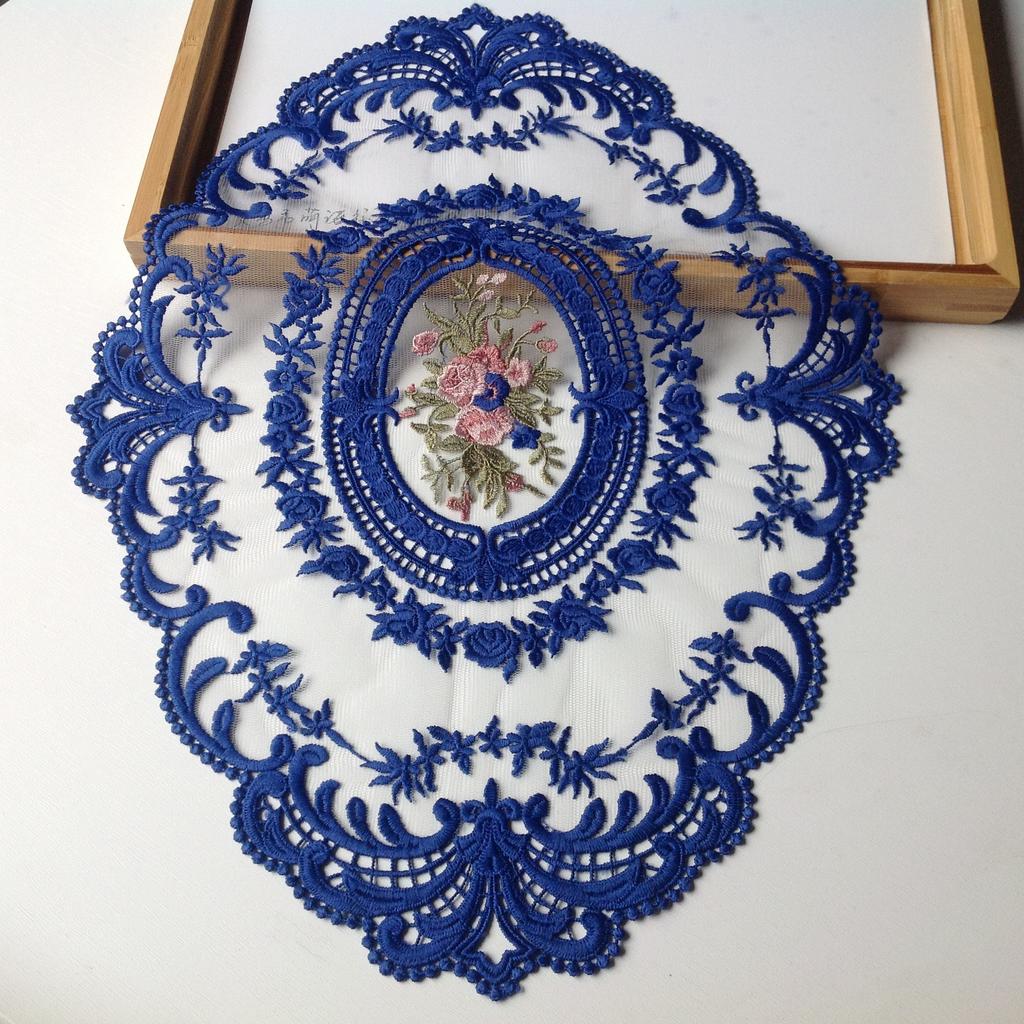 1pcs Dinning Table Cover Embroidered Table Cloth Elegant Round Lace Tablecloth Coffee Coasters Napkin Party Wedding Decoration