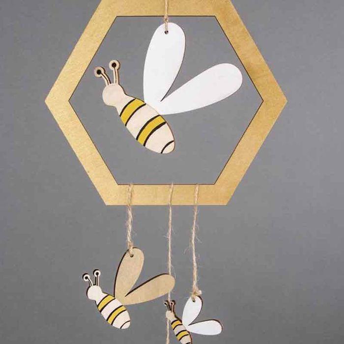 Wooden Silhouettes 20 X 17.3 Cm - Bees and Nest