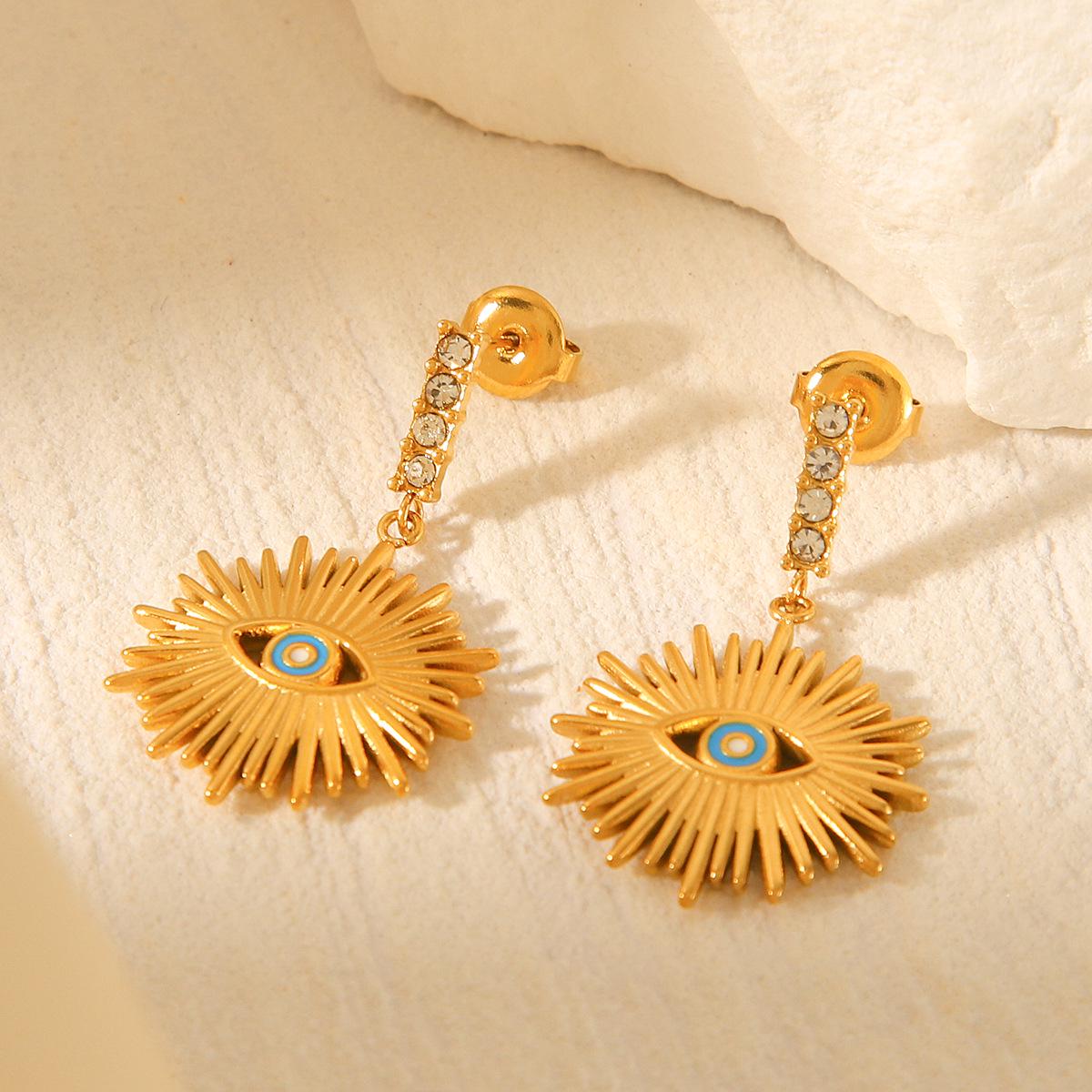 

Cross-Border Exclusive Devil s Eye Earrings: 18K Gold Stainless Steel Diamond Studs