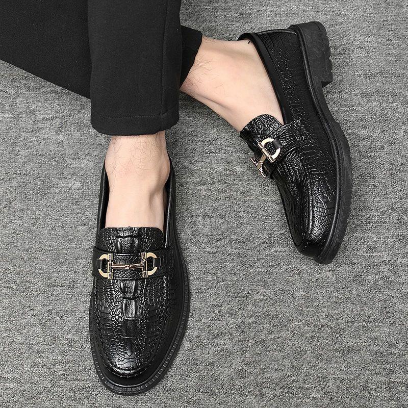 Weiche runde Zehenpartie Dicke Sohle Slipper Loafer Lederschuhe für Herren Sommer Sale Elegant Retro Designer Niedriger Preis Herren Freizeitschuh