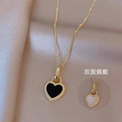Colliers et pendentifs – Pendentifs
