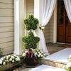 Decoração de casa – Flores e coroas artificiais