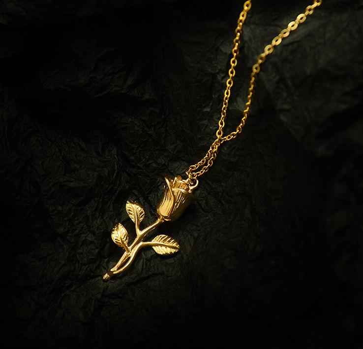 

ins популярный классический ретро порт трехмерная роза мода нержавеющая сталь позолоченный кулон ожерелье