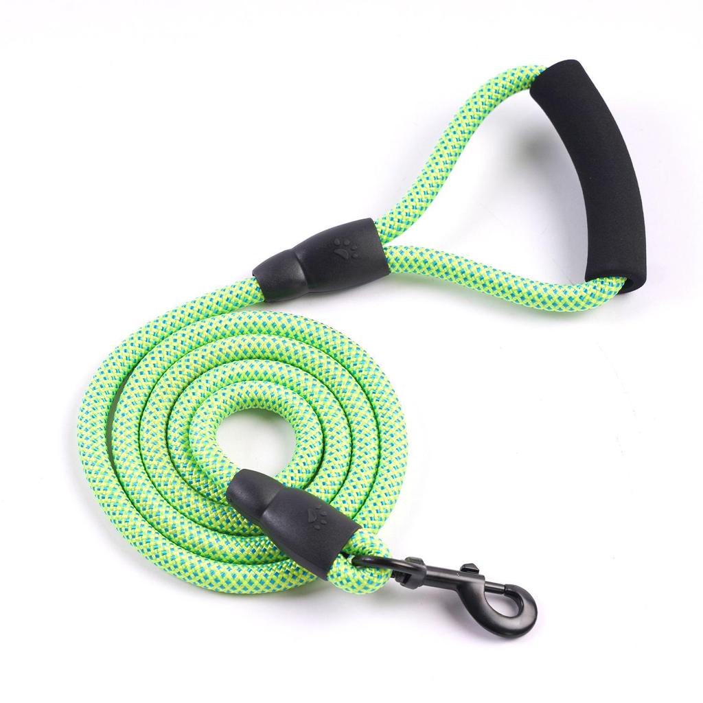 Reflective Explosion-Proof Dog Leash: Anti-Escape Training Rope for All Breeds