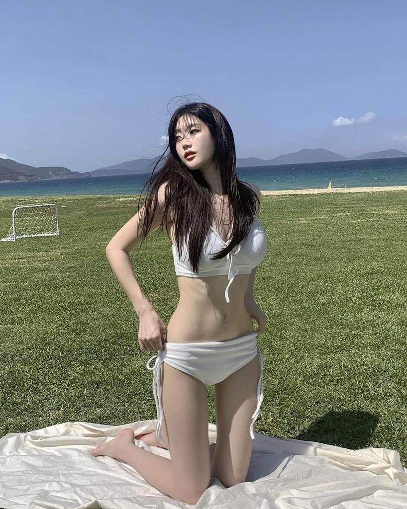 Trendy Candy Color Split Bikini: High Waist, Slimming Beach Swimsuit for Women.