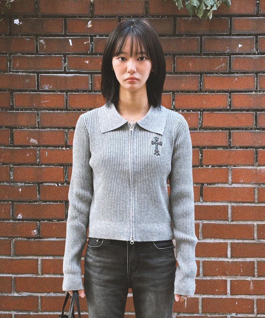 Damiswi Gothic Cross Embroidery Knit Zip-Up_Gray