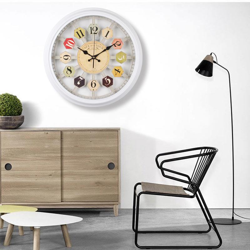 Clock Creative Pendulum Clock Retro Iron Wall Clock Fashion Clock Living Room Decoration Clock Quartz Clock