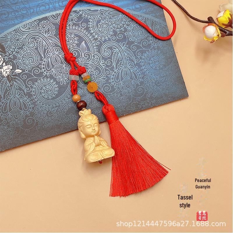 "Boxwood Buddha Guanyin Car Pendant: Creative Rearview Mirror Accessory for Men and Women"