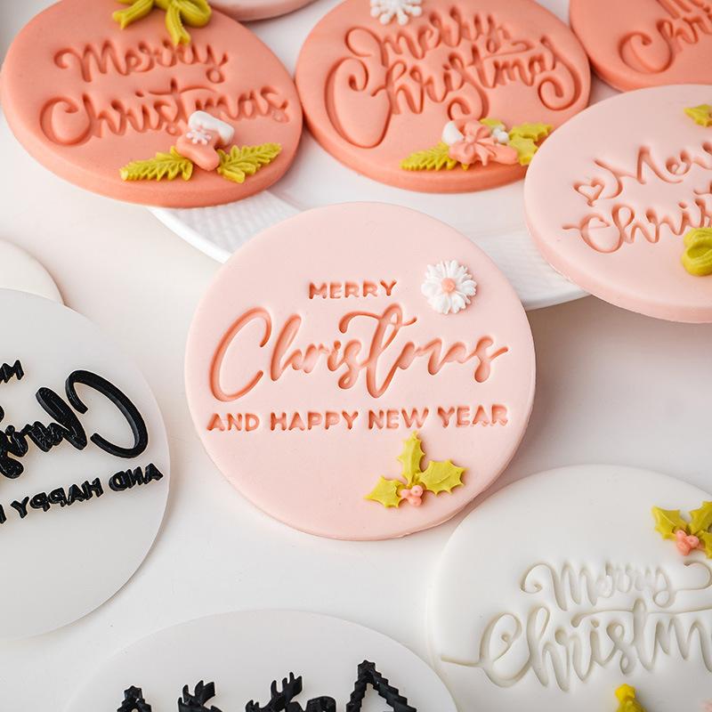 Merry Christmas Holiday Cookies Stamping Novice Baking Tools Cookies Cutter Christmas Biscuit Mold Cake Decorating Tools