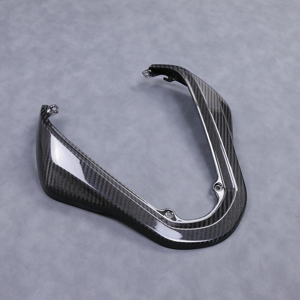 

CFMOTO 800NK Rhinoceros Spirit+ Carbon Fiber Rear Seat Panel Modification 33x33x6.5 cm