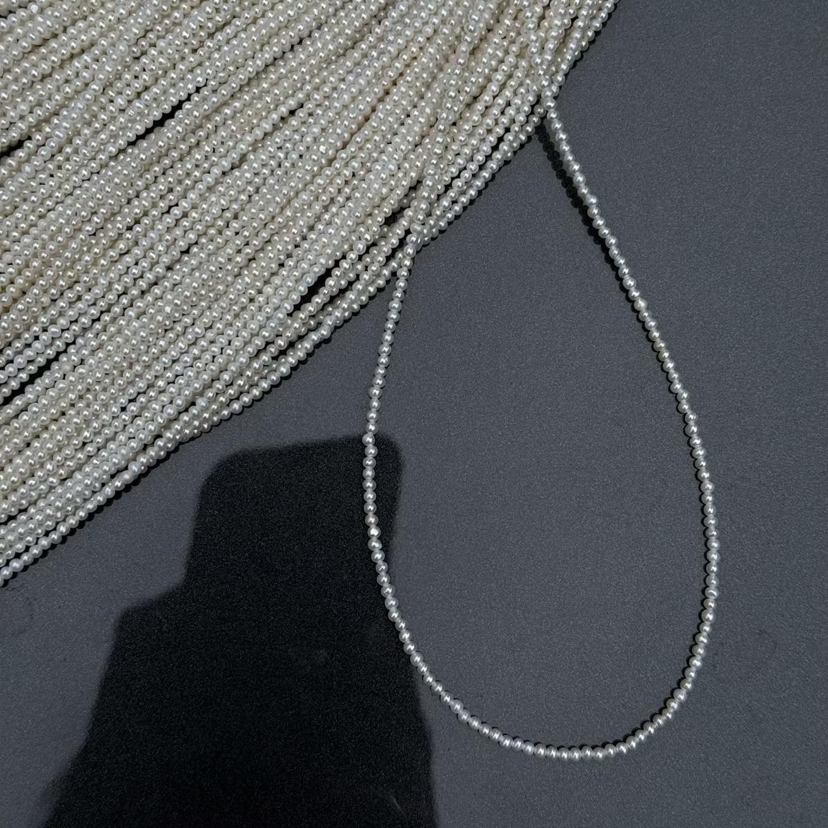 

1 нить, белые натуральные пресноводные жемчужные бусины для изготовления ювелирных изделий, поделок DIY (Бусины 2,5-3 мм, Длина 36 см) 1String/2.5-3mm-36cm белый