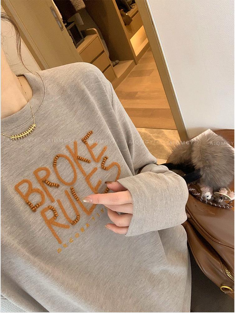 Women's 2025 Winter Round Neck Letter Embroidery Long Sleeve T-Shirt – New Fashionable Loose and Versatile Top