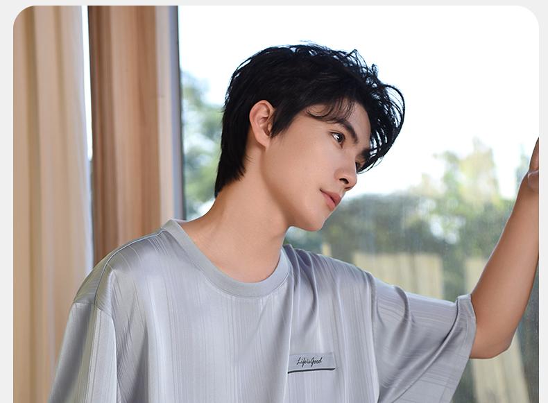 Xuan Liang Cool Sleepwear Men's Summer Thin Ice Silk Short-sleeved Shorts Long Pants Three Piece Set Can Be Worn As Outerwear Home Clothes