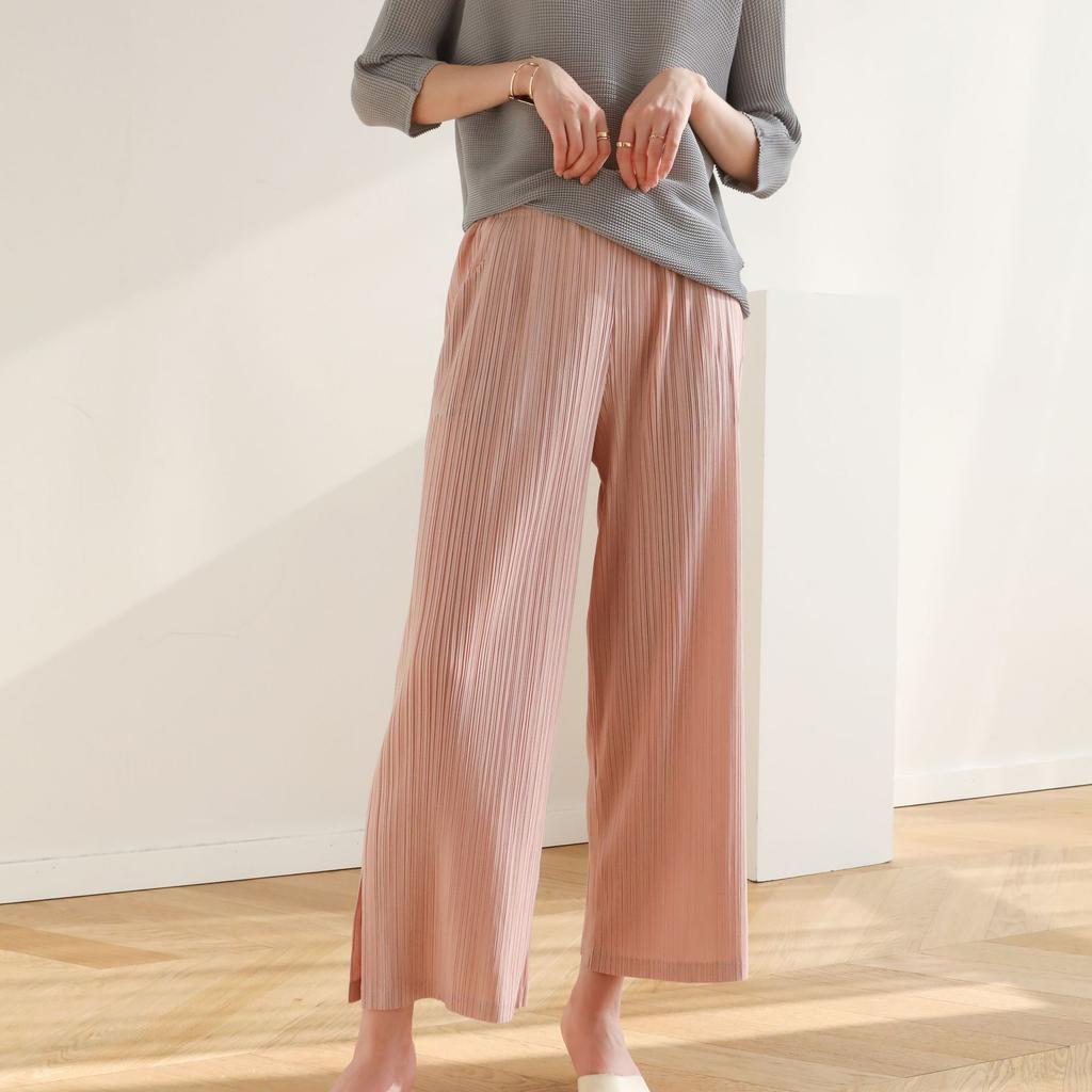 Woman Loose Pleated Pants Solid Slim High Elastic Loose Wide Straight Simple Casual Style Summer Cropped Trousers