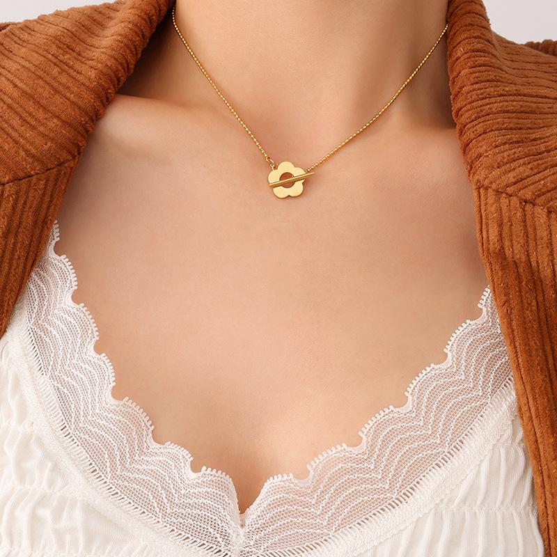 

Новое женское ожерелье в виде цветка, персонализированная модная цепочка с пряжкой Ot, титановая сталь с покрытием из настоящего золота 18 карат P131