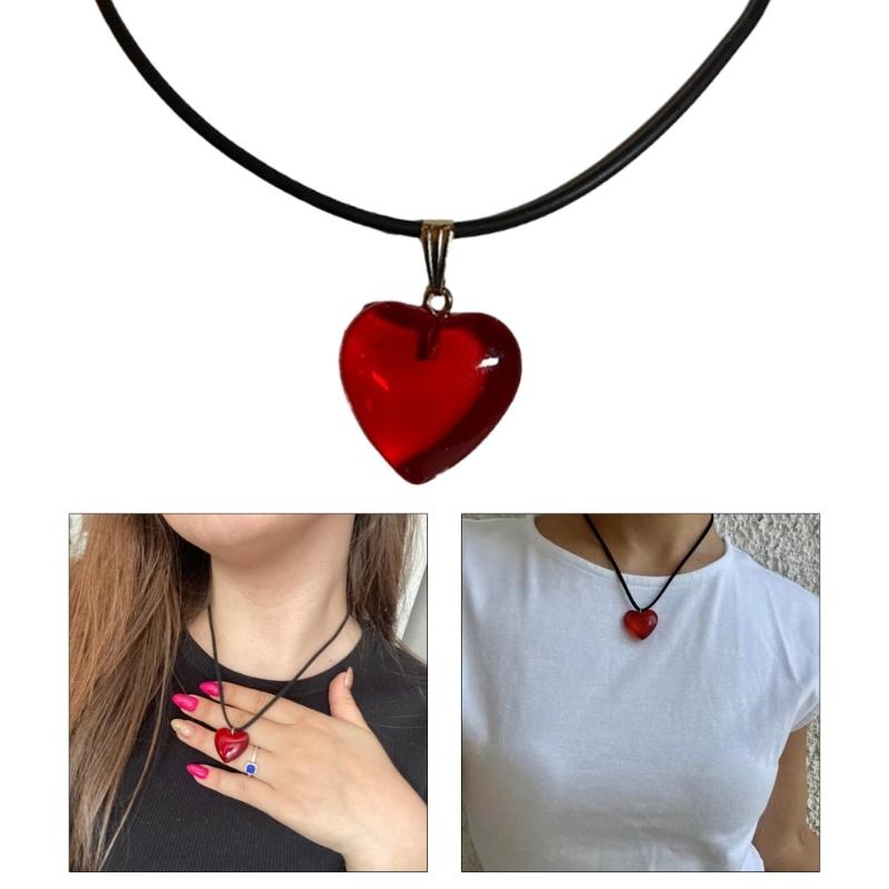 Pendant Choker Beads Necklace Heart Pendant Choker Suitable for Fashionable Look