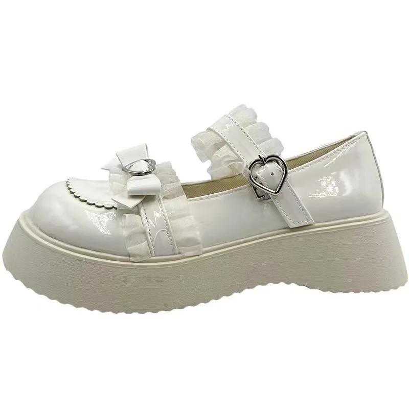 Sweet Heart-Shaped Buckle Lolita Shoes Women Patent Leather Platform Mary Janes Woman Metal Decoration Chunky Heels Pumps