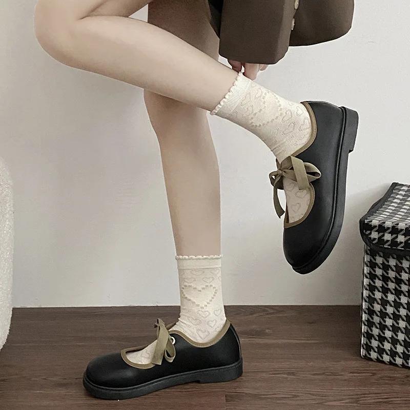 Zapatos Mary Jane vintage para mujer, con punta redonda, suela plana, color marrón, informales, con cordones y tacón bajo, de cuero para estudiantes.