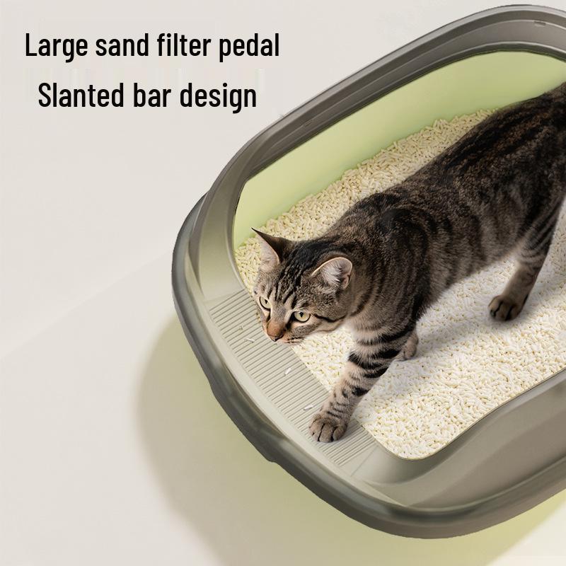 Large Semi-Enclosed Anti-Splash Cat Litter Box with Thickened Corridor Design