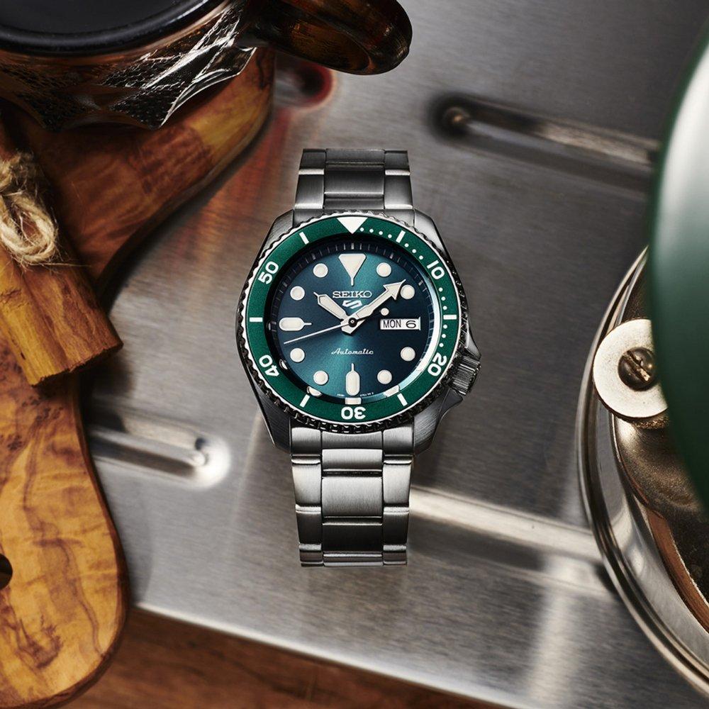 Seiko 5 Sports SRPD61K1 Green Dial Automatic Men's Watch