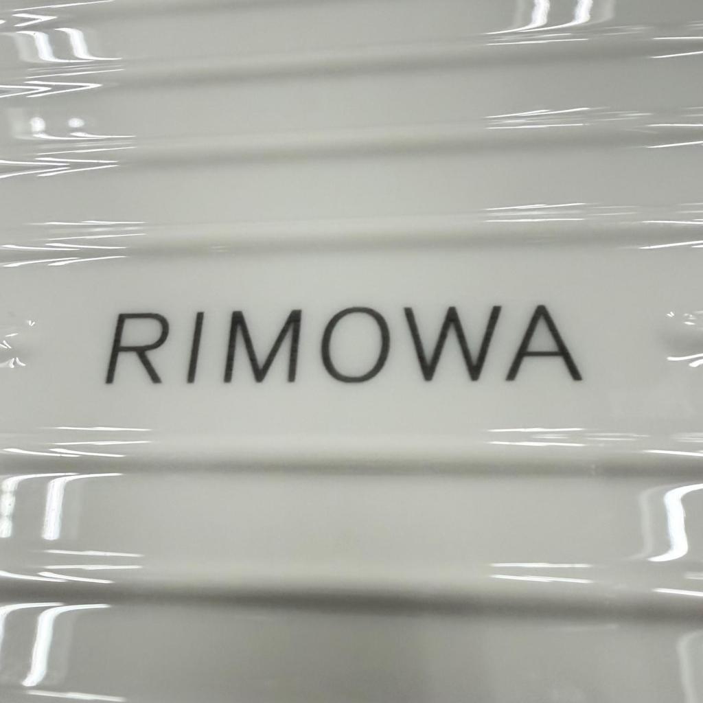 Excellent RIMOWA Shoulder Bag personal white Polycarbonate mens 89011660 Used