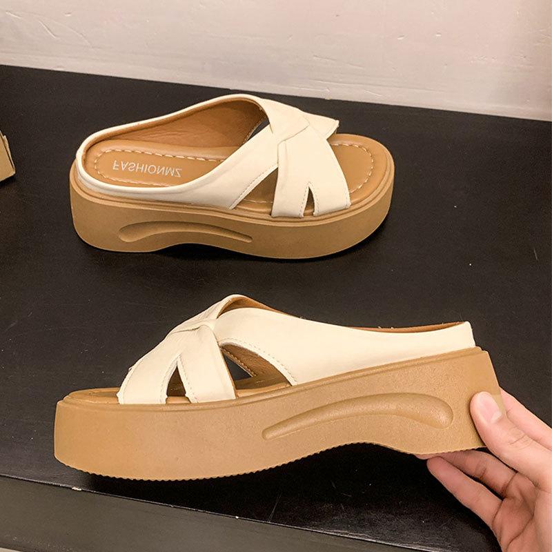 Sponge Cake and Shit-stepping Slippers Female Summer Wear 2025 New with Skirt Fairy Wind Open Toe One-word Drag