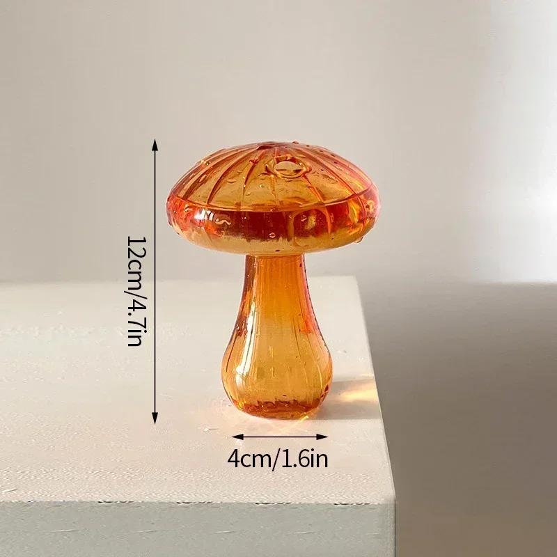 Mushroom Vase Glass Flower Bottle Aesthetic Desk Decoration Vase for Flowers Mushroom Plant Pot New Year Decor Home Table Decor