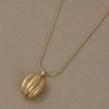 onill 04-21 shell (Necklace)