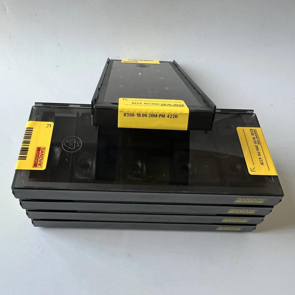 Original Sandvik / R390-180620M-PM 4220 /CNC Lathe Carbide Blade Tool 10 Pcs